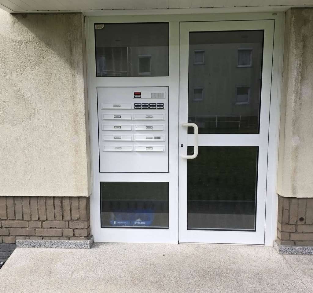 Immobilie in Ratingen - Schöne 2,5 Zimmer Wohnung mit viel Licht und Charme - Bild 1