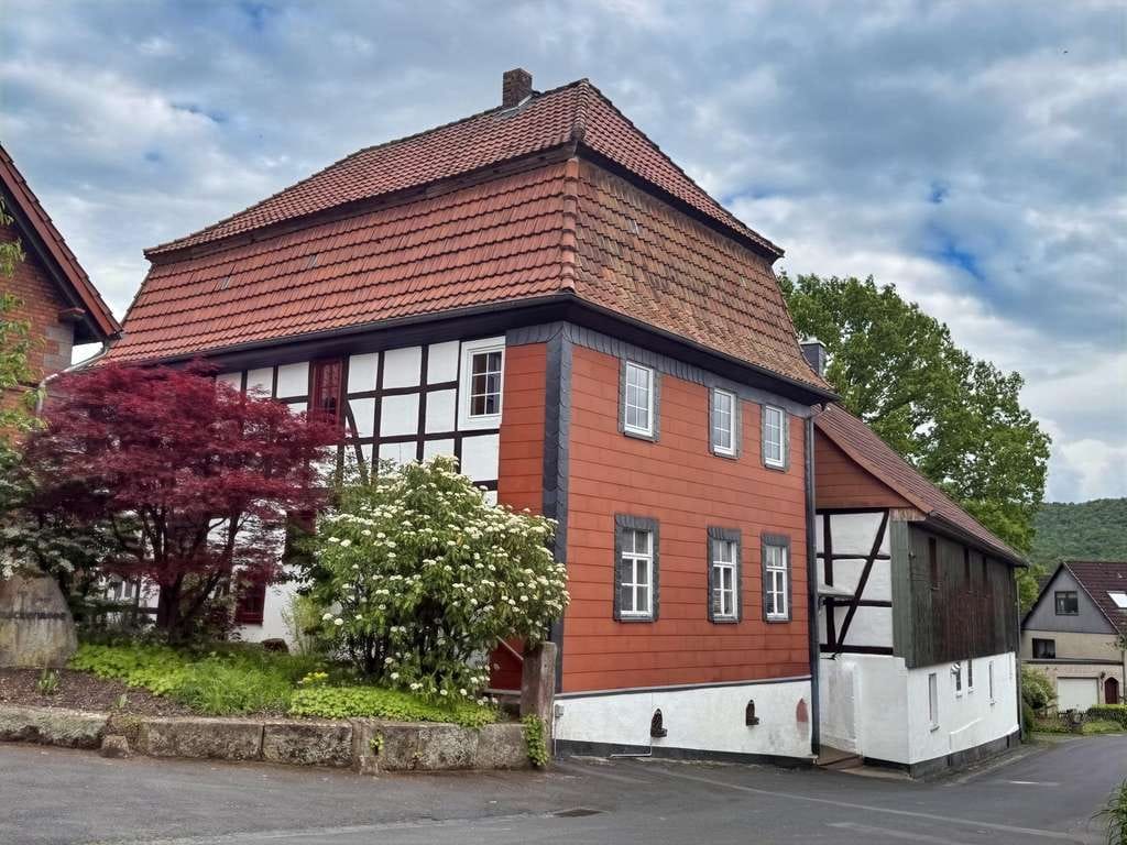Immobilie in Landolfshausen - Vielseitig nutzbares Objekt mit Charme - Bild 1