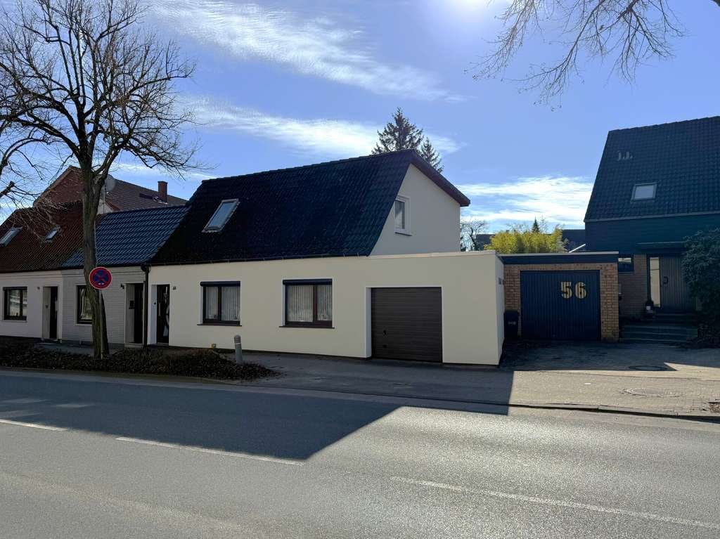 Immobilie in Verden (Aller) - Einfamilien-Reiheneckhaus mit Anbau und sichtgeschütztem Garten - Bild 0