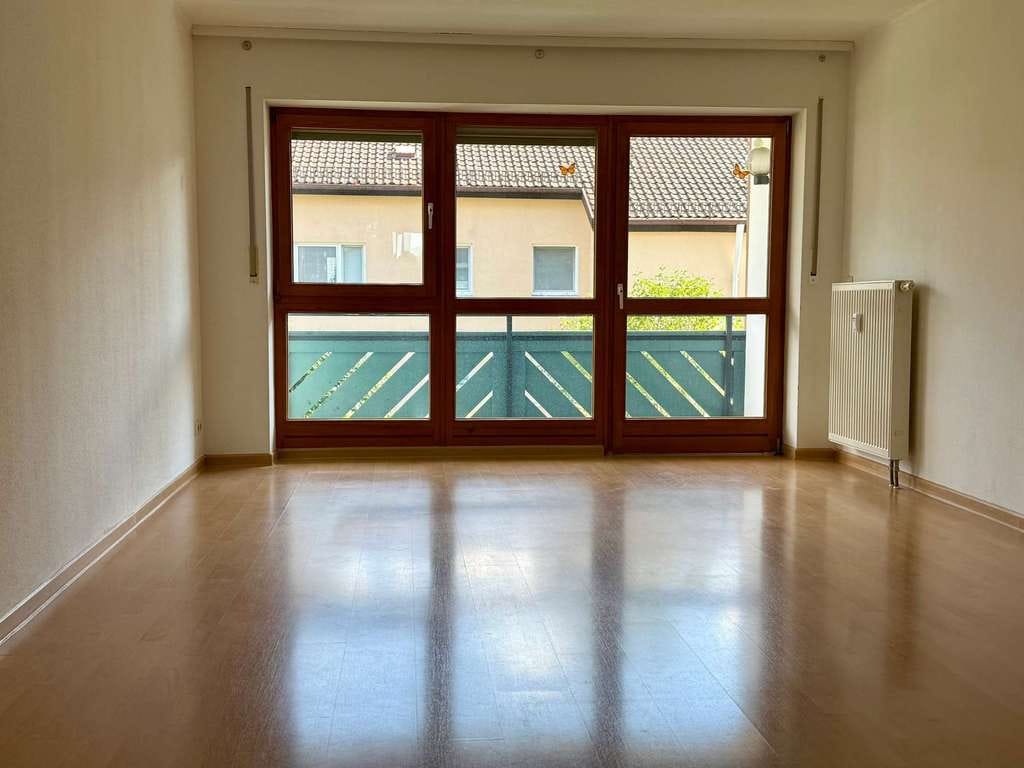 Immobilie in Grassau - Großzügige 4-Zimmer-Eigentumswohnung mit Südbalkon & Tiefgarage in Grassau - Bild 1