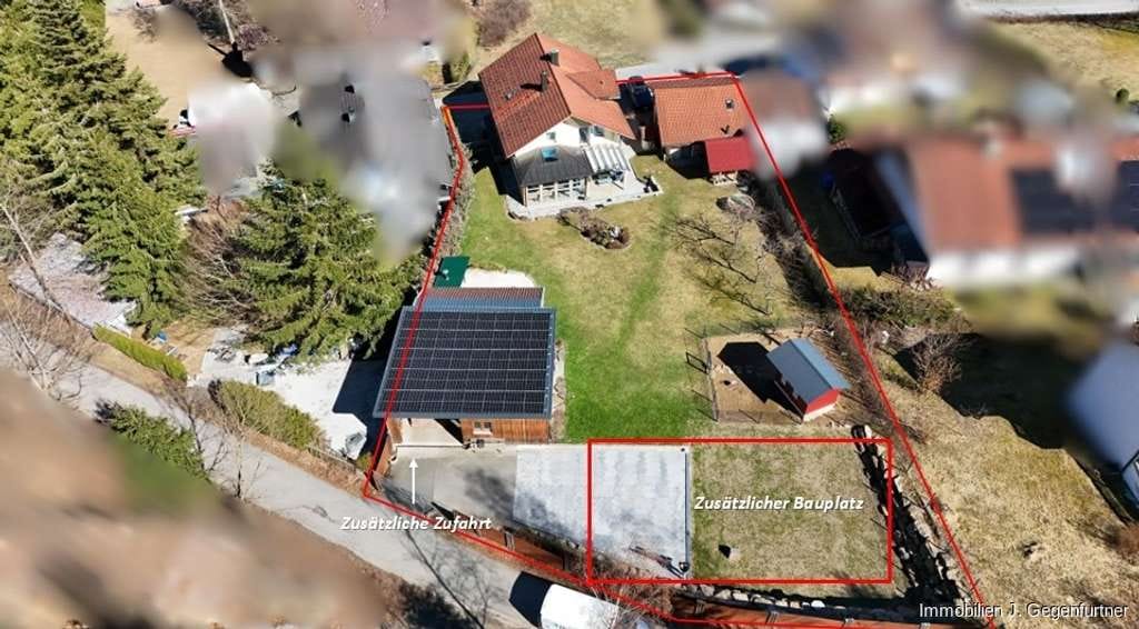 Immobilie in Sankt Oswald-Riedlhütte - Großes Einfamilienhaus inkl. zus. Bauplatz - große Doppelgarage - große Halle - 17 kWp Photovoltaik  - Bild 0