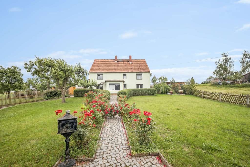 Immobilie in Reinsberg - ***Paradies für Macher: Einfamilienhaus mit großem Grundstück und Raum für Ihre Ideen*** - Bild 0