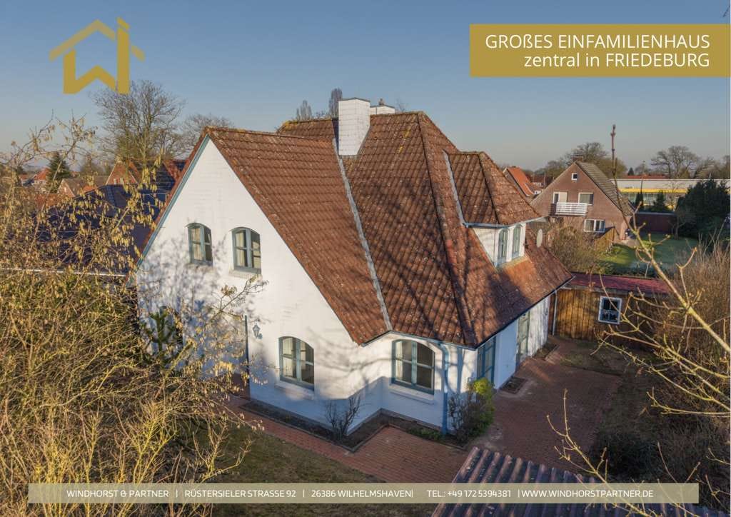 Immobilie in Friedeburg - GROßES EINFAMILIENHAUS ZENTRAL IN FRIEDEBURG - Bild 0
