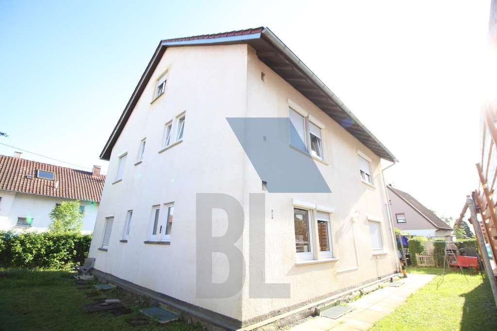 Immobilie in Weissach im Tal - Gepflegtes Dreifamilienhaus sucht einen neuen Besitzer - Bild 1