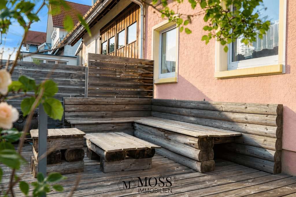 Immobilie in Mönchweiler - Seltene Gelegenheit in Mönchweiler: Großzügiges Mehrfamilienhaus - Bild 3