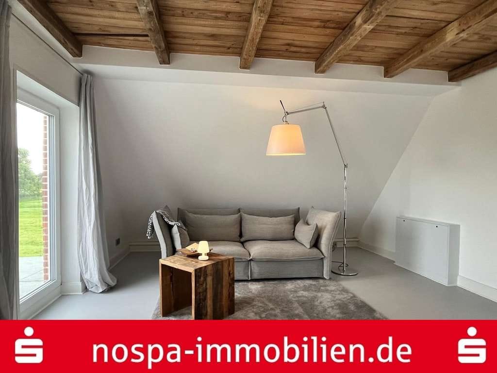 Immobilie in Osterhever - Wohnqualität auf ganzer Linie - Kernsaniertes Wohnhaus mit großzügigen Außenbereichen - Bild 1