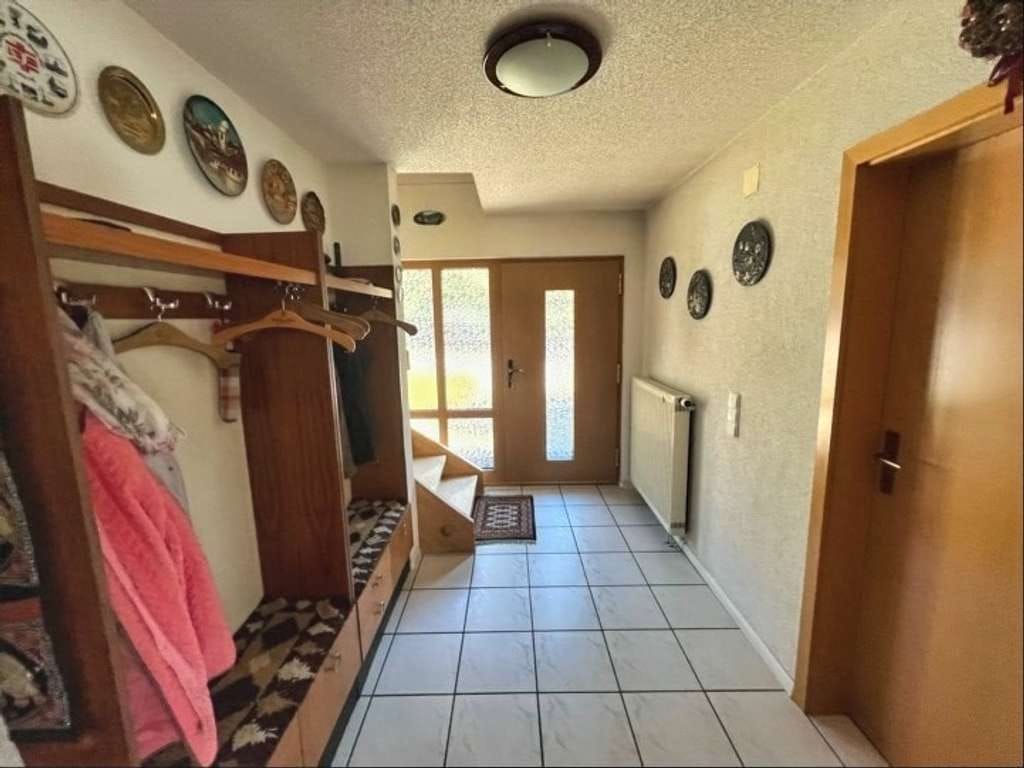 Immobilie in Küssaberg - Einfamilienhaus mit Einliegerwohnung in Küssaberg- Bechtersbohl - Bild 3
