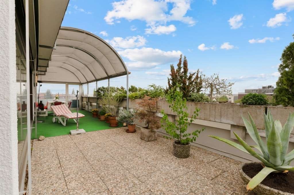 Immobilie in Leinfelden-Echterdingen - Penthouse-Oase mit Weitblick, Kaminfeuer und besonderer Wohnqualität - Bild 3