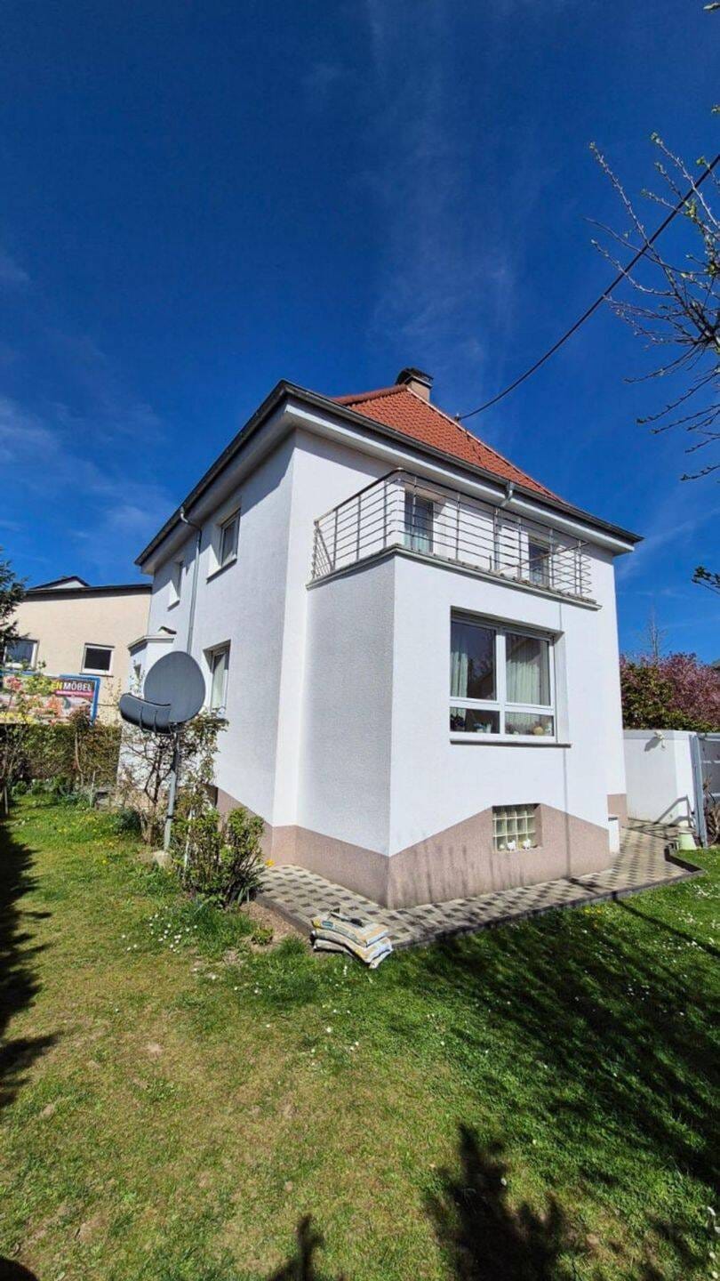 Immobilie in Salach - 2 Häuser mit 2 Einbauküchen, Garagen und Garten in beliebter Wohnlage - Bild 3