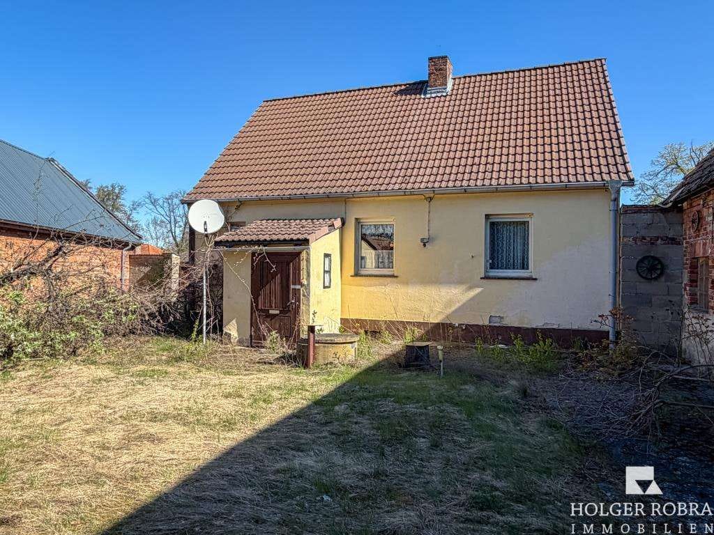 Immobilie in Salzwedel - Einfamilienhaus auf großem Grundstück - Bild 2