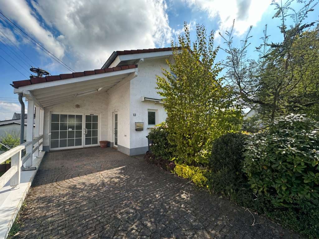Immobilie in Ransbach-Baumbach - Tolle Gelegenheit! EFH mit separater Einliegerwohnung - Bild 1