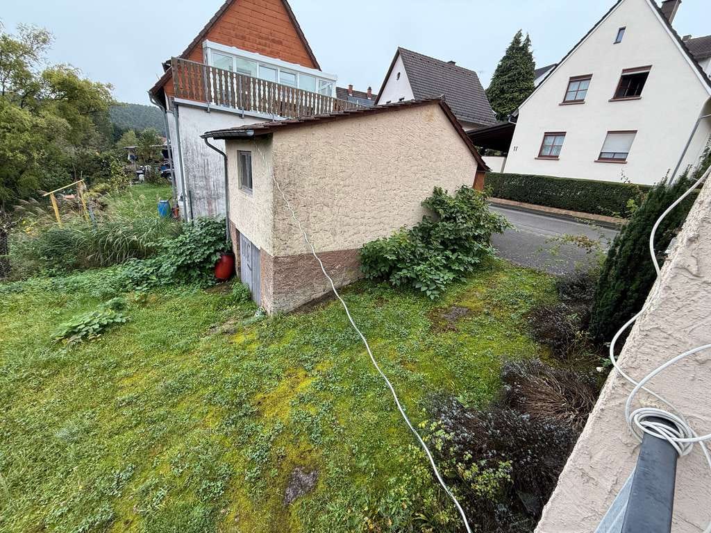 Immobilie in Hauenstein - WUNDERSCHÖNER AUSBLICK IN HAUENSTEIN! 2 ZKB MIT GARTEN! - Bild 2