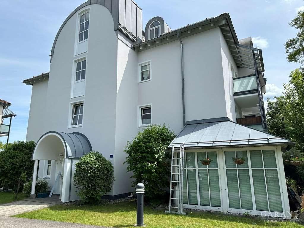 Immobilie in Chiemsee - Attraktive Wohnung mit Charme und Charakter - Bild 2