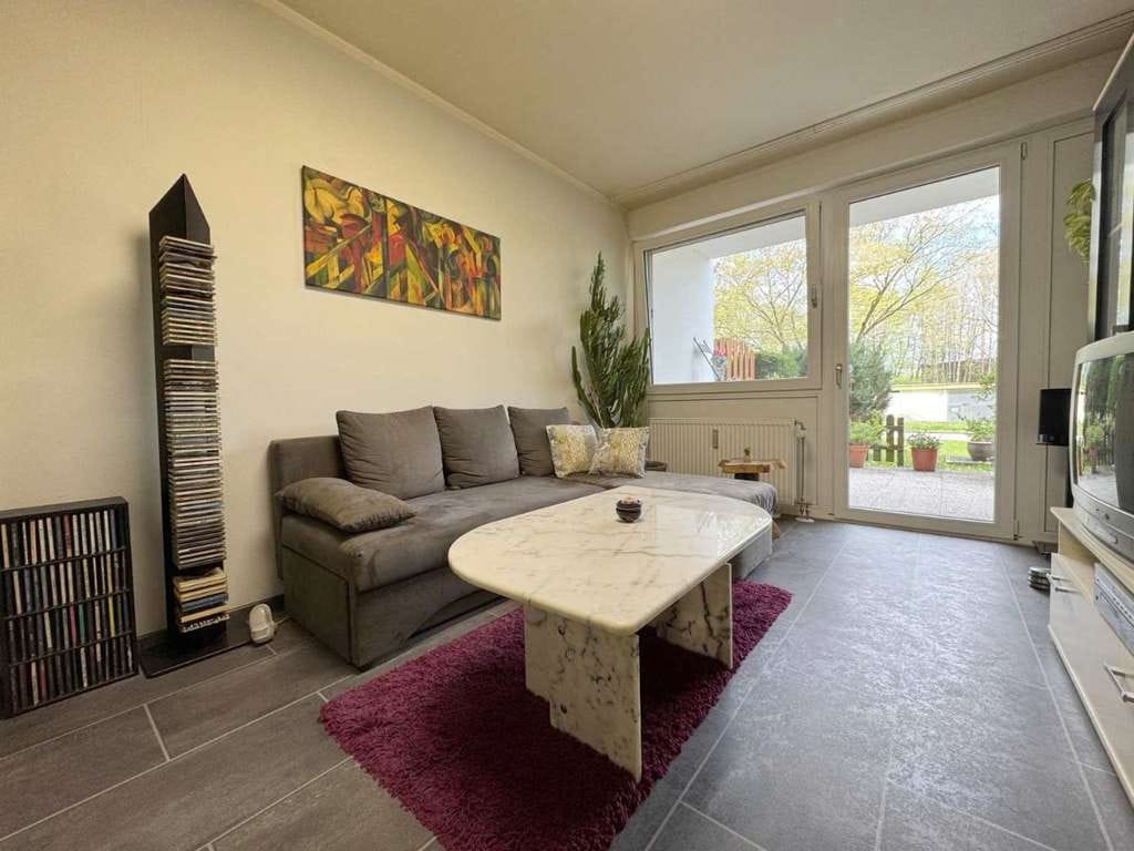 Immobilie in Markt Schwaben - Geldanlage oder selbst Wohlfühlen - Schöne EG-Wohnung mit großer Ost-Terrasse - Bild 1