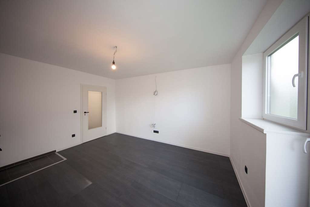 Immobilie in Heldburg - 8-Familienhaus mit Top Rendite! Ausbaureserve Dachgeschoss!! - Bild 4