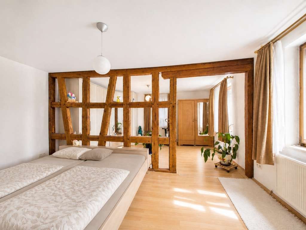 Immobilie in Alpirsbach - Charmantes Mehrfamilienhaus mit 3 Wohneinheiten in zentraler Lage von Alpirsbach - Bild 0