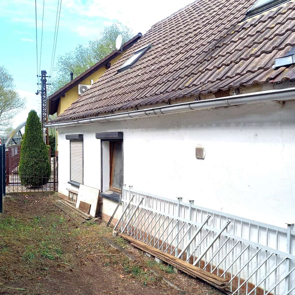 Immobilie in Staßfurt - *** EINFAMILIENHAUS ***  IN RUHIGER LAGE VON LÖDERBURG - Bild 1