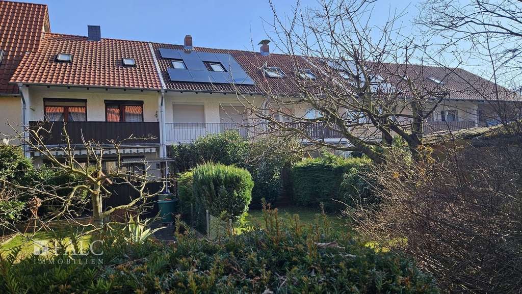 Immobilie in Vechelde - Reihenmittelhaus mit Wärmepumpe und PV Anlage - Bild 2