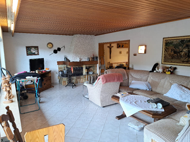 Immobilie in Losheim am See - Großes Einfamilienhaus in erhabener und ruhiger Lage von Losheim-Rissenthal - Bild 4