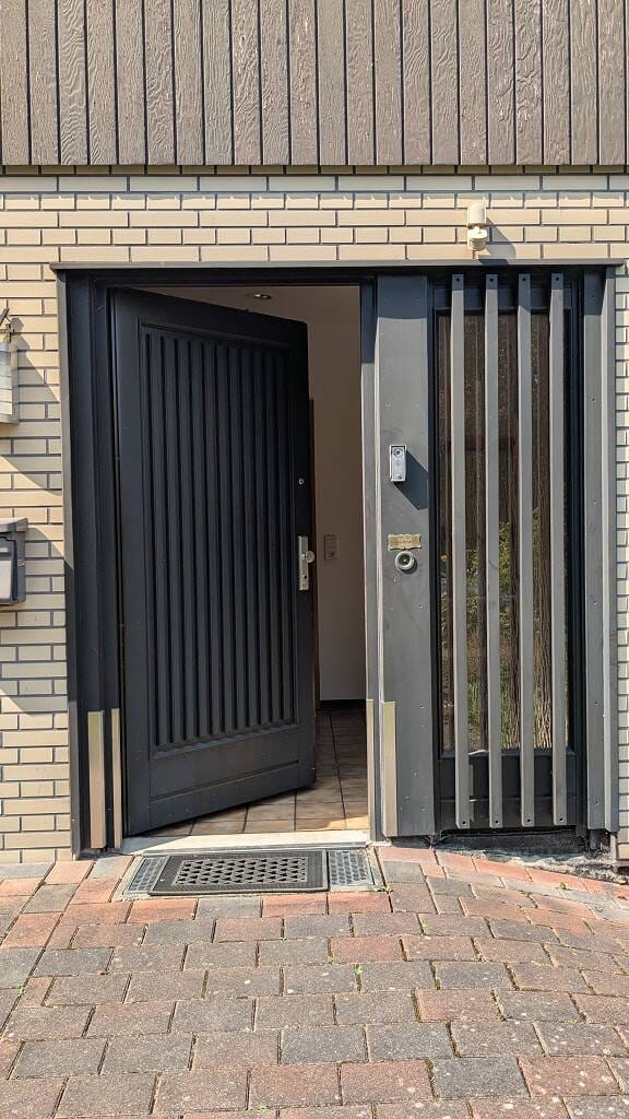 Immobilie in Südheide - Freistehender Bungalow in familiärer Umgebung und viel Platz auf einer Ebene-ein Zuhause für alle Generationen! - Bild 2