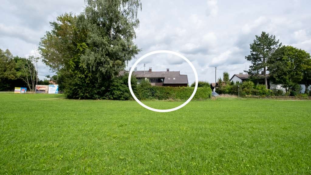 Immobilie in Otterfing - Großzügige Doppelhaushälfte mit Einliegerwohnung - Architektenplanung - - Bild 1