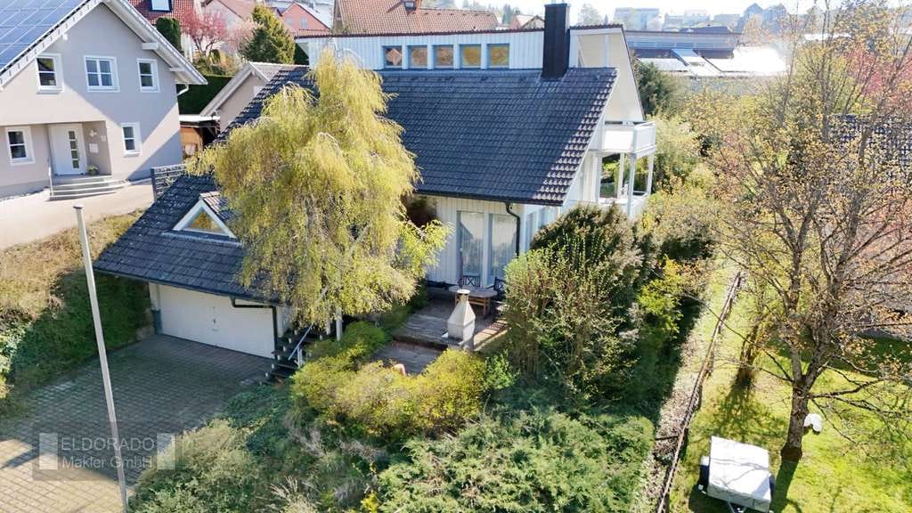 Immobilie in Dornstetten - Architektenhaus in Sackgasse – 200 m² Wohnfläche, Sauna, Kamin und Privatsphäre in Dornstetten-Aach - Bild 0