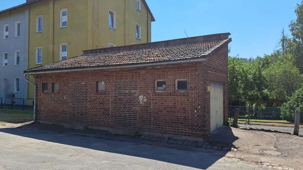 Immobilie in Eschershausen - Traumhaftes Zweifamilienhaus mit nostalgischem Charme – Ehemaliger Bahnhof in idyllischer Lage - Bild 4