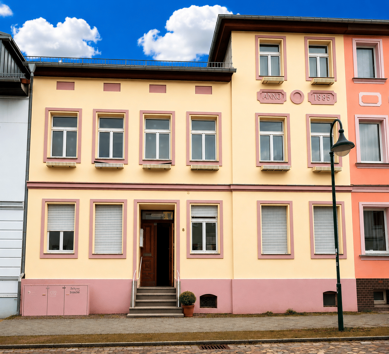Immobilie in Bernau - Neu positioniertes MFH in Bernau bei Berlin - Bild 0