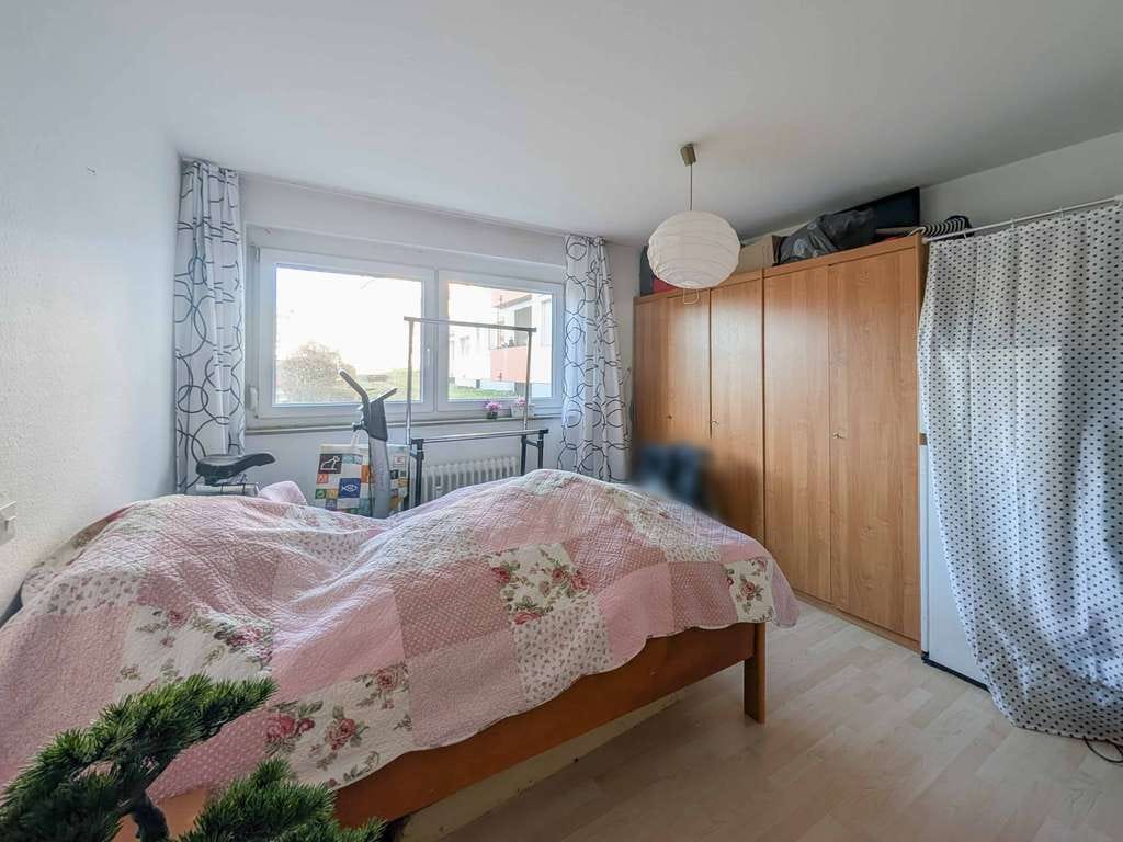 Immobilie in Plüderhausen - Gut geschnittene 2-Zimmer-Wohnung mit Balkon & Stellplatz - Bild 2