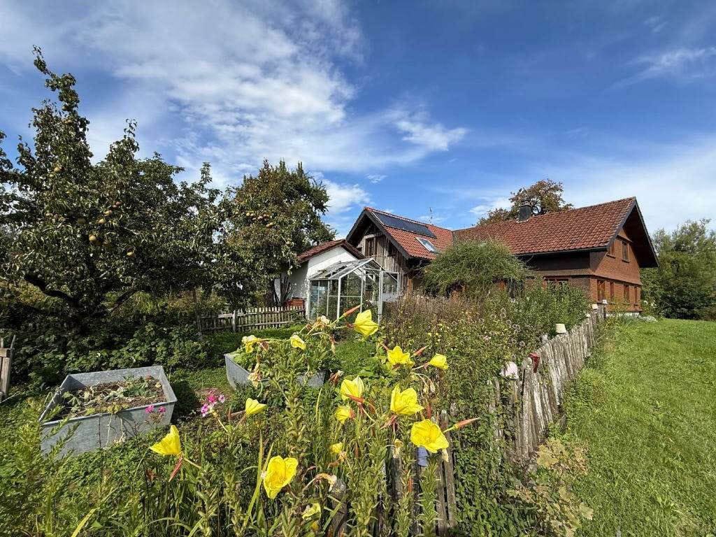 Immobilie in Sigmarszell - Wunderschönes Landhaus in absolut ruhiger Lage mit Bergsicht - Bild 0