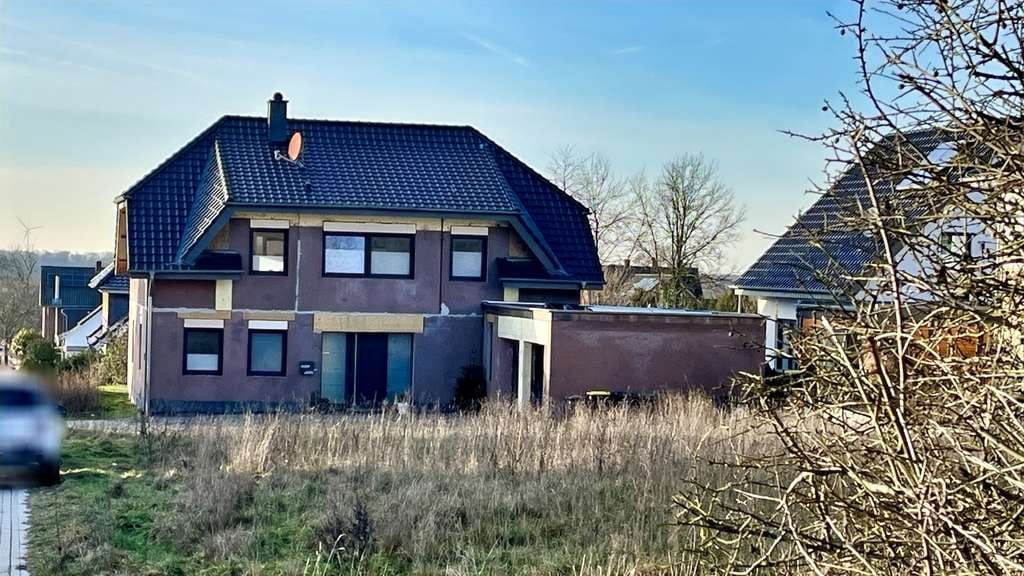 Immobilie in Bad Laer - Neuwertige Immobilie in traumhafter Waldrandlage - Bild 1