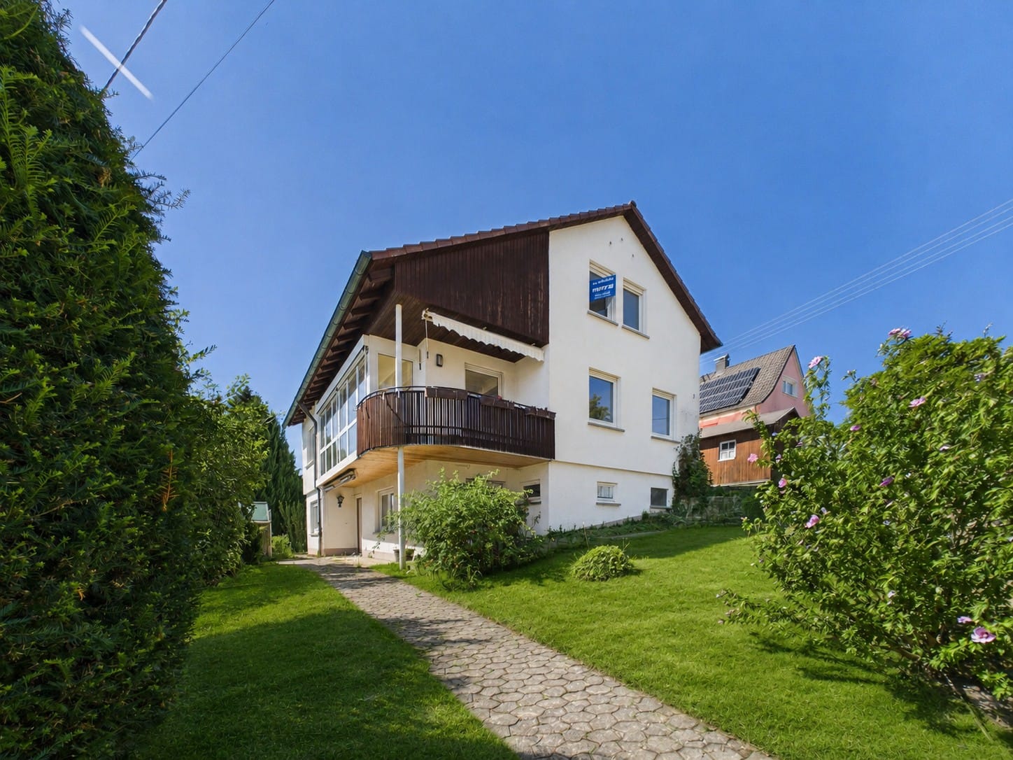 Immobilie in Sulz am Neckar - Mehrgenerationenhaus in Sulz/N. mit guter Anbindung zur A81 Stuttgart Flughafen - Bild 1