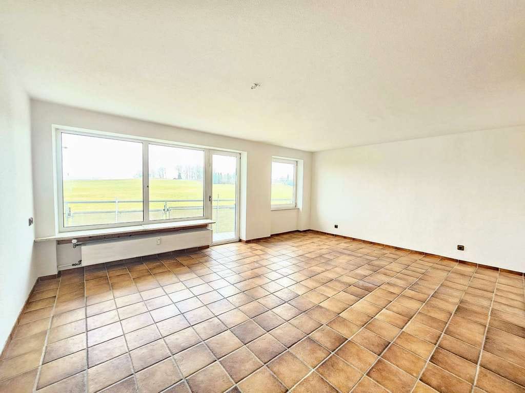 Immobilie in Lindenberg im Allgäu - Charmante, leerstehende 2-Zimmer-Wohnung mit Bergblick! - Bild 0