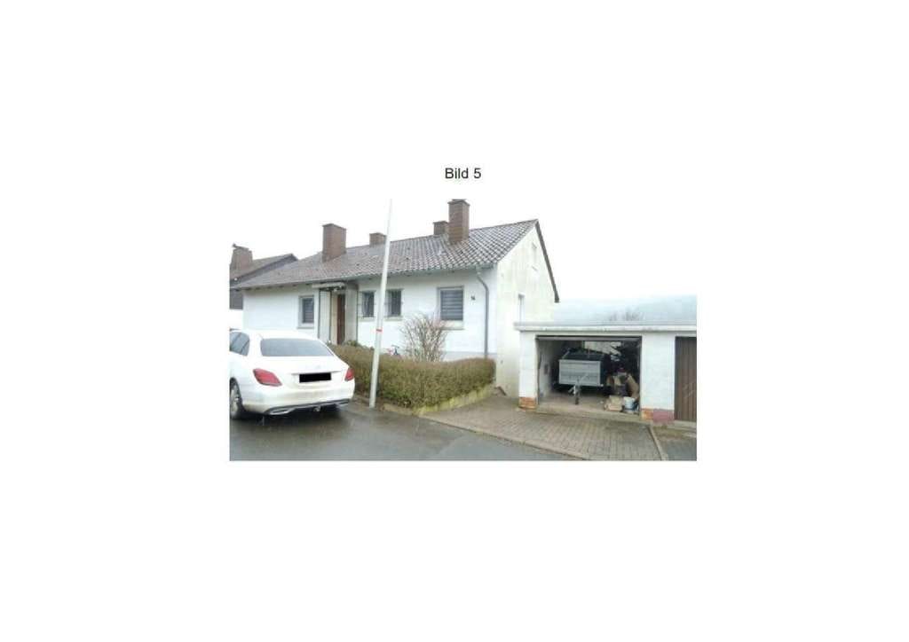 Immobilie in Oberaula - Einfamilienhaus Südhanglage Oberaula - Bild 1