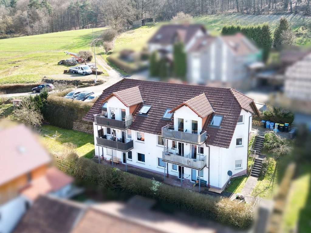 Immobilie in Wetter - Solides Mehrfamilienhaus mit Anpassungspotenzial nähe Marburg - Bild 0
