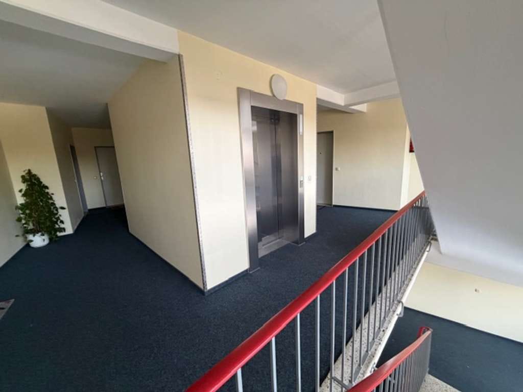Immobilie in Bad Bramstedt - Chices Singleapartment mit Aussicht - Bild 1