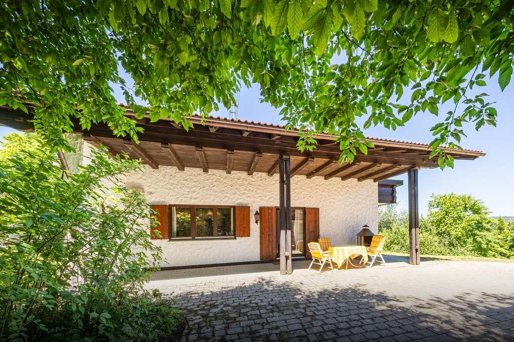 Immobilie in Missen-Wilhams - Landhaus auf 2.213 m² Grundstück - Bild 2