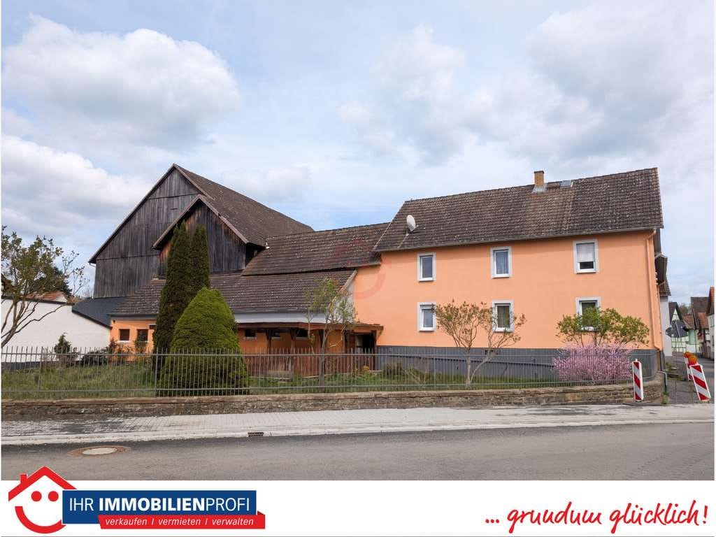 Immobilie in Hungen - Historische Hofreite mit Stallungen, ein Paradies für Pferdehalter in OT Hungen - Bild 0