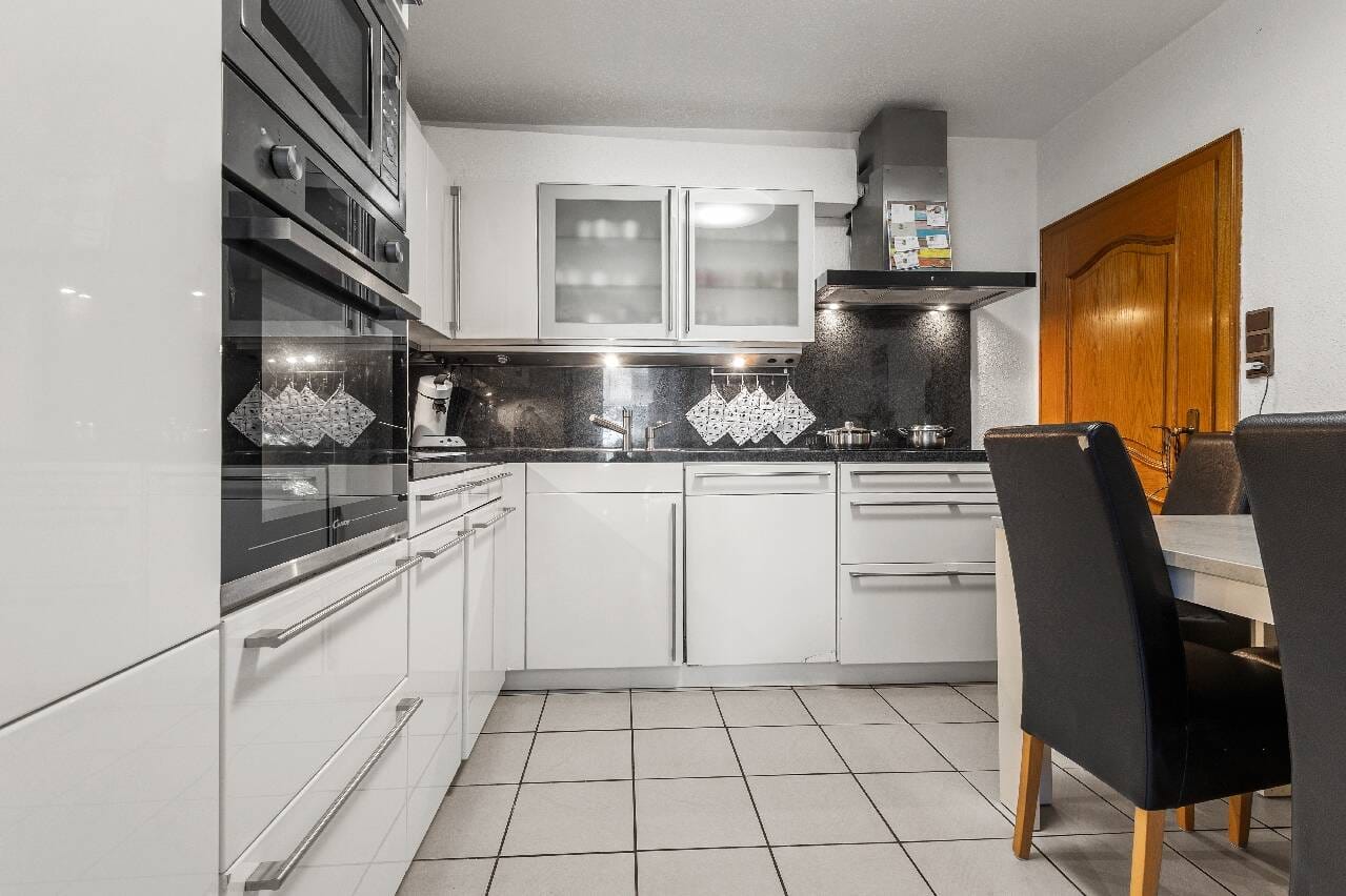 Immobilie in Meppen - Zweifamilienhaus mit außergewöhnlichem Platzangebot und vielfältigen Nutzungsmöglichkeiten - provisionsfrei für den Käufer - Bild 4