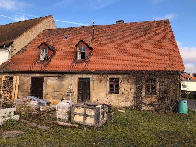 Immobilie in Weidenberg - Wer weckt mich aus meinem Dornröschenschlaf ? - Bild 0