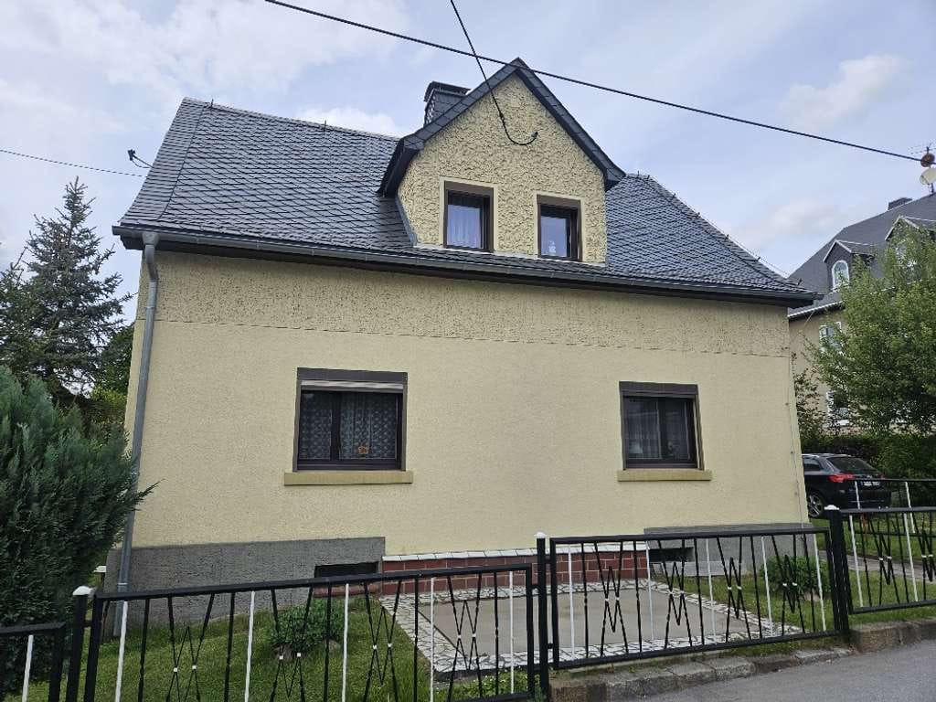 Immobilie in Steinigtwolmsdorf - Großzügiges Einfamilienhaus mit Einliegerwohnung im schönen Weifa - Bild 2