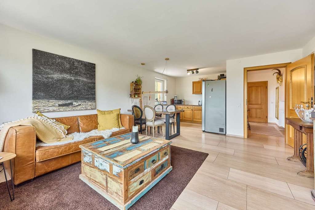 Immobilie in Deidesheim - Ein Logenplatz über den Weinbergen: Moderne Souterrainwohnung mit traumhaftem Ausblick - Bild 3