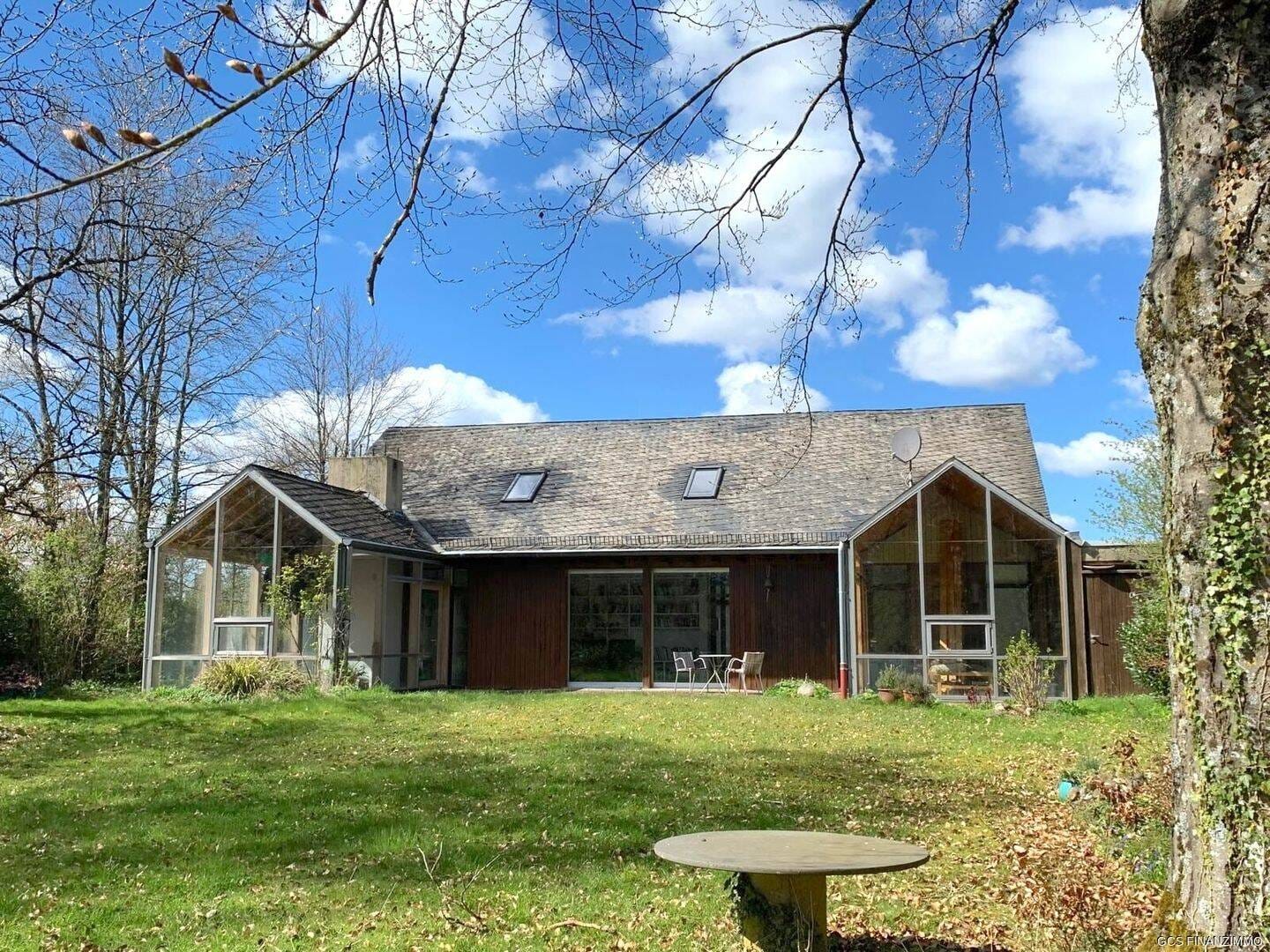 Immobilie in Trierweiler - Zeitloses Landhaus mit parkähnlichem Grundstück in Neuhaus - Bild 2