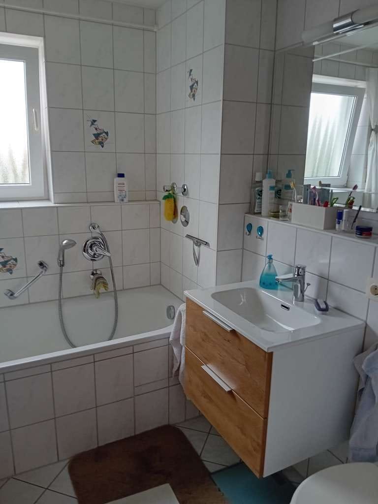 Immobilie in Schwaikheim - ** Provisionsfreie ** Ruhige Wohnung ** mit Sonnengarten in Schwaikheim - Bild 2