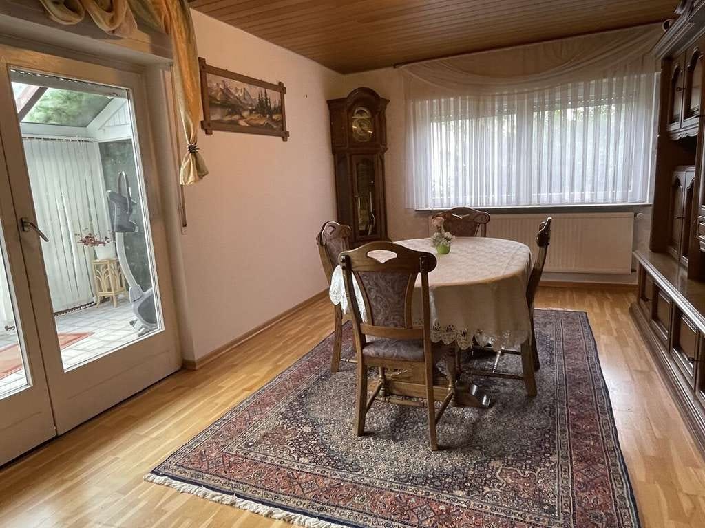 Immobilie in Gau-Odernheim - ImmobilienPunkt*** Freistehendes EFH mit Werkstatt und Garten in ruhiger Wohnlage - Bild 4
