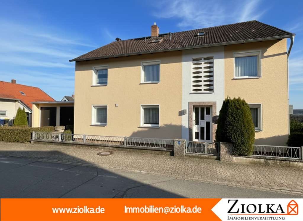 Immobilie in Börßum - Modernisiertes gepflegtes Zweifamilienhaus + Doppelgarage und Außenpool in Börßum - Bild 0
