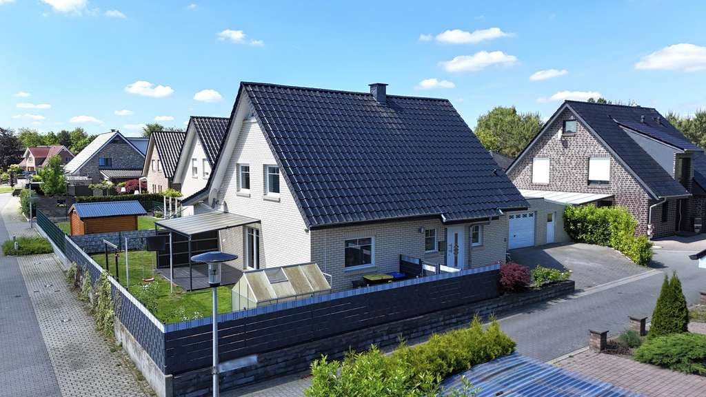 Immobilie in Isterberg - Großzügiges Einfamilienhaus mit viel Platz in ruhiger Wohnlage von Schüttorf  - Bild 4