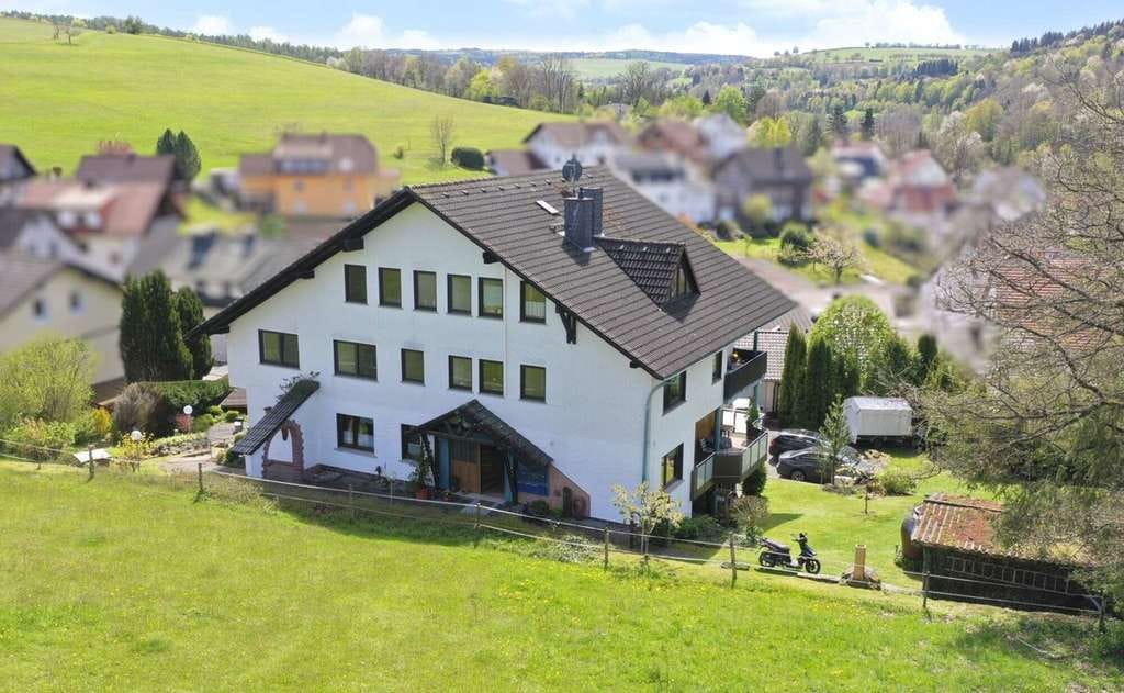 Immobilie in Jossgrund - Attraktives Mehrfamilienhaus – 5 Wohneinheiten | gute Rendite - Bild 2