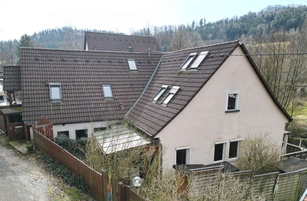 Immobilie in Murrhardt - +++++Großes Haus mit Einliegerwohnung in idylischer Lage! - Bild 2