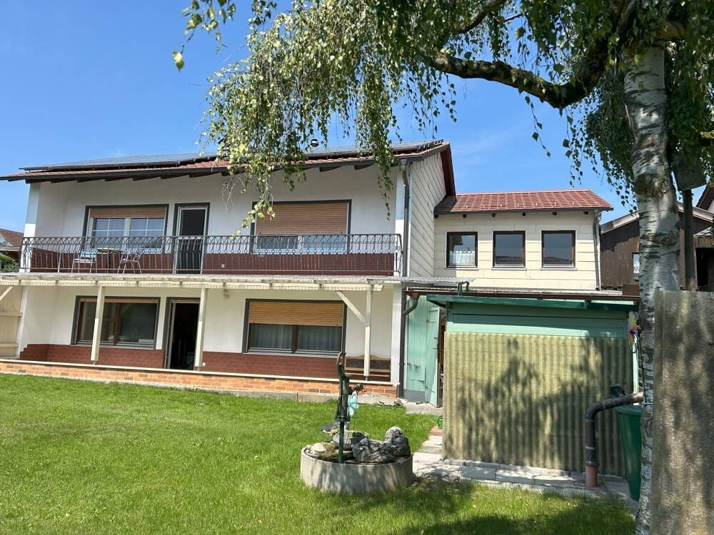 Immobilie in Egglkofen - ++Charmantes Einfamilienhaus mit großem Grundstück und vielseitigem Potenzial - Bild 0